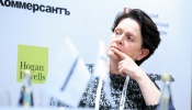 Марина Абрамова, партнер, адвокат и руководитель трудовой практики АГП выступила на конференции «Трудовое право 2017 :  актуальные вопросы», организованной газетой «Коммерсант»