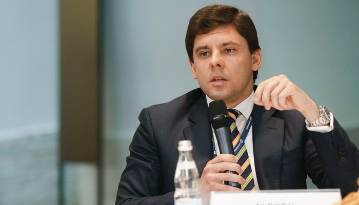Alexey Gorodissky Spoke at SPBILF Business Breakfast